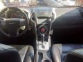 Sell 2016 Isuzu Mu-X in Cainta-1