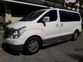 Selling Hyundai Starex 2016 in Manila-7