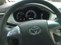Selling Toyota Innova 2016 in Manila-5