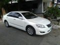 Selling Pearl White Toyota Camry 2008 in Quezon City-2