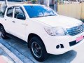 Toyota Hilux 2014 for sale in Quezon City-8