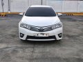 Sell Pearl White 2016 Toyota Corolla Altis in Imus-2