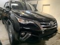 Selling Black Toyota Fortuner 2017 in Quezon City-2