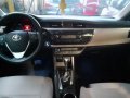 Sell White 2014 Toyota Corolla Altis in Parañaque-2