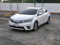 Sell Pearl White 2016 Toyota Corolla Altis in Imus-5