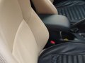 Selling Toyota Rav4 2014 in Makati-5