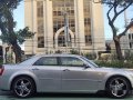 Selling White Chrysler 300c 2007 in Quezon City-2