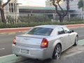 Selling White Chrysler 300c 2007 in Quezon City-6