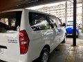 Hyundai Starex 2017 for sale in Pasig -3