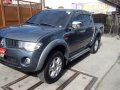 Sell 2nd Hand Mitsubishi Strada in Manila-7