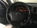 Selling Toyota Hiace 2018 in Makati-9