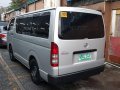 Selling Silver Toyota Hiace 2014 in Pasig-6