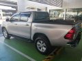 Sell 2017 Toyota Hilux in Parañaque-2