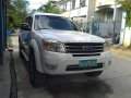 Selling Ford Everest 2013 in Quezon City-1