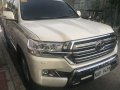 Pearl White Toyota Land Cruiser 2018 for sale in Pasig-7