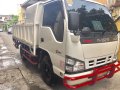 Isuzu Nhr 2016 for sale in Caloocan -0