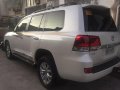 Pearl White Toyota Land Cruiser 2018 for sale in Pasig-4