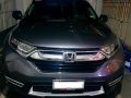 Selling Grayblack Honda Cr-V 2018 in Quezon City-2