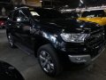 Selling Black Ford Everest 2016 in Pasig-6