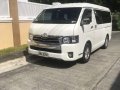 Toyota Hiace Super Grandia 2015 -0