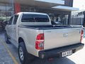 Selling Silver Toyota Hilux 2009 in Las Piñas-1