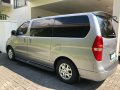 HYUNDAI STAREX 2011 AUTOMATIC-2