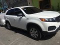 For sale Kia Sorento suv 2012 mdl manual gas-2