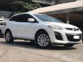 Selling White Mazda Cx-7 2010 in Makati-14