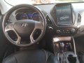 Silver Hyundai Tucson 2014 for sale in Automatic-13