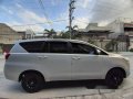 Selling Silver  Toyota Innova 2017 in Quezon City-6