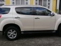 Sell White 2016 Isuzu Mu-X in Marikina-3