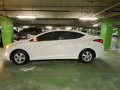 White Hyundai Elantra 2012 for sale in Manual-2