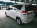 Selling White Suzuki Ertiga 2017 in Parañaque-1