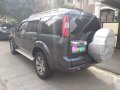 Black Ford Everest 2013 for sale in Automatic-6