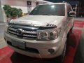 2010 Toyota Fortuner G GAS-2