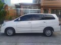 White Toyota Innova 2014 for sale in Angeles-8