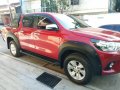 Selling Red Toyota Hilux 2017 in Makati-7