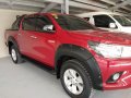 Selling Red Toyota Hilux 2017 in Makati-2