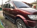 Selling Red Isuzu Crosswind 2013 in Meycauayan-8