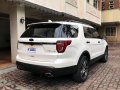 Ford Explorer 2016 for sale in Manila-2