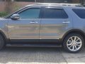 Grey Ford Explorer 2014 for sale in Automatic-8