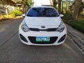 White Kia Rio 2013 for sale in Automatic-4