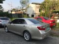 Grey Toyota Camry 2013 for sale in Automatic-7