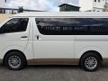 Sell Pearl White 2016 Toyota Hiace in Pasig-2