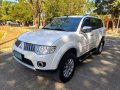 Pearl White Mitsubishi Montero 2010 for sale in Manila-9