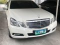 White Mercedes-Benz E-Class 2010 for sale in Manila-5