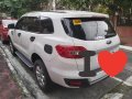 White Ford Everest 2016 for sale in Marikina-1