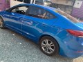 Blue Hyundai Elantra 2017 for sale in Mandaluyong-3