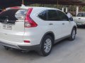 White Honda Cr-V 2017 for sale in Manila-2