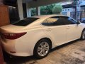 Pearl White Lexus Es 350 2013 for sale in Manila-2